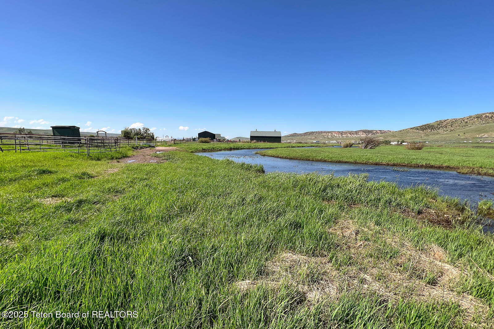 2120 Almy Road Evanston, WY 82930 - Photo 3 of 39 IMG_9767