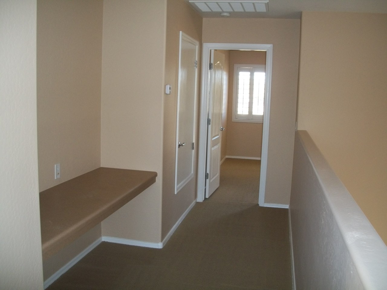6631 South Classic Way Gilbert, AZ 85298 - Photo 25 of 40 Hallway to Master bedroom