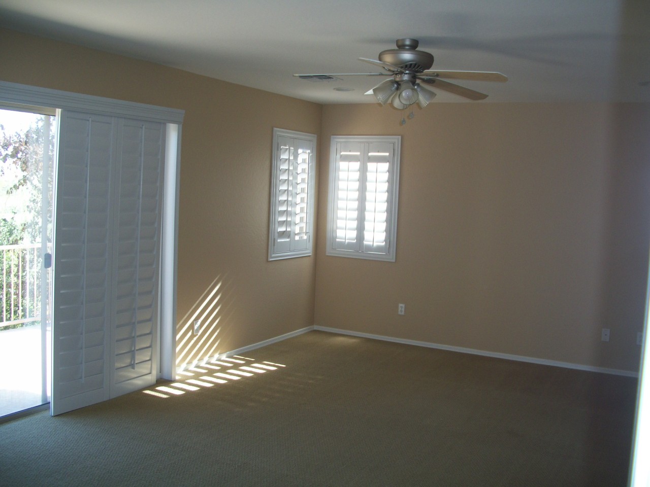 6631 South Classic Way Gilbert, AZ 85298 - Photo 26 of 40 Master view 1