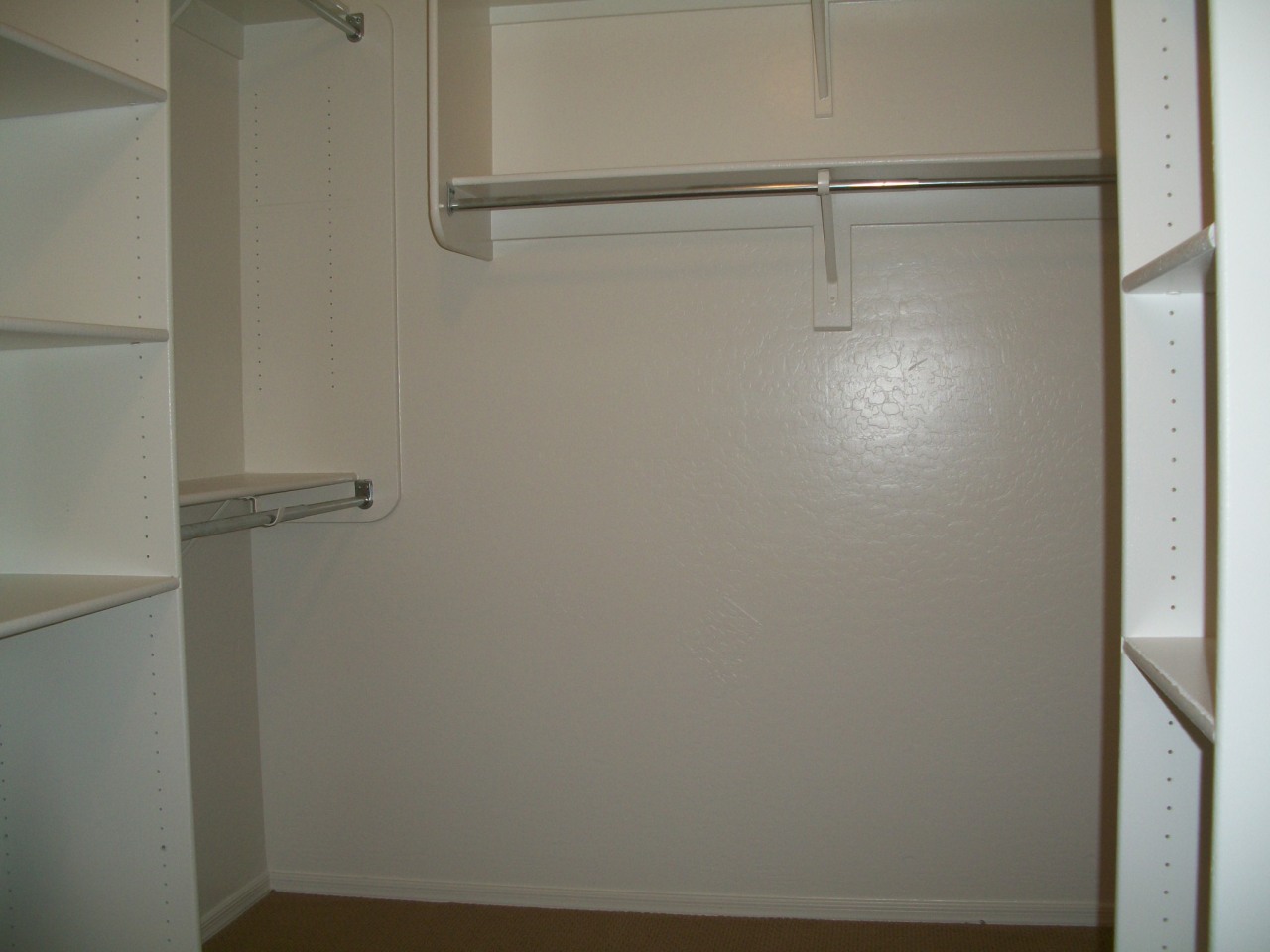 6631 South Classic Way Gilbert, AZ 85298 - Photo 30 of 40 Master closet