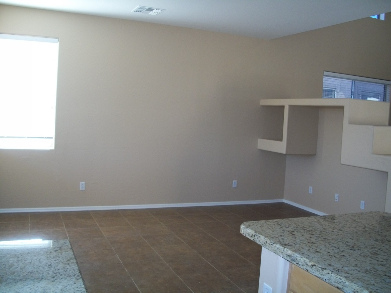 6631 South Classic Way Gilbert, AZ 85298 - Photo 8 of 40 Family room