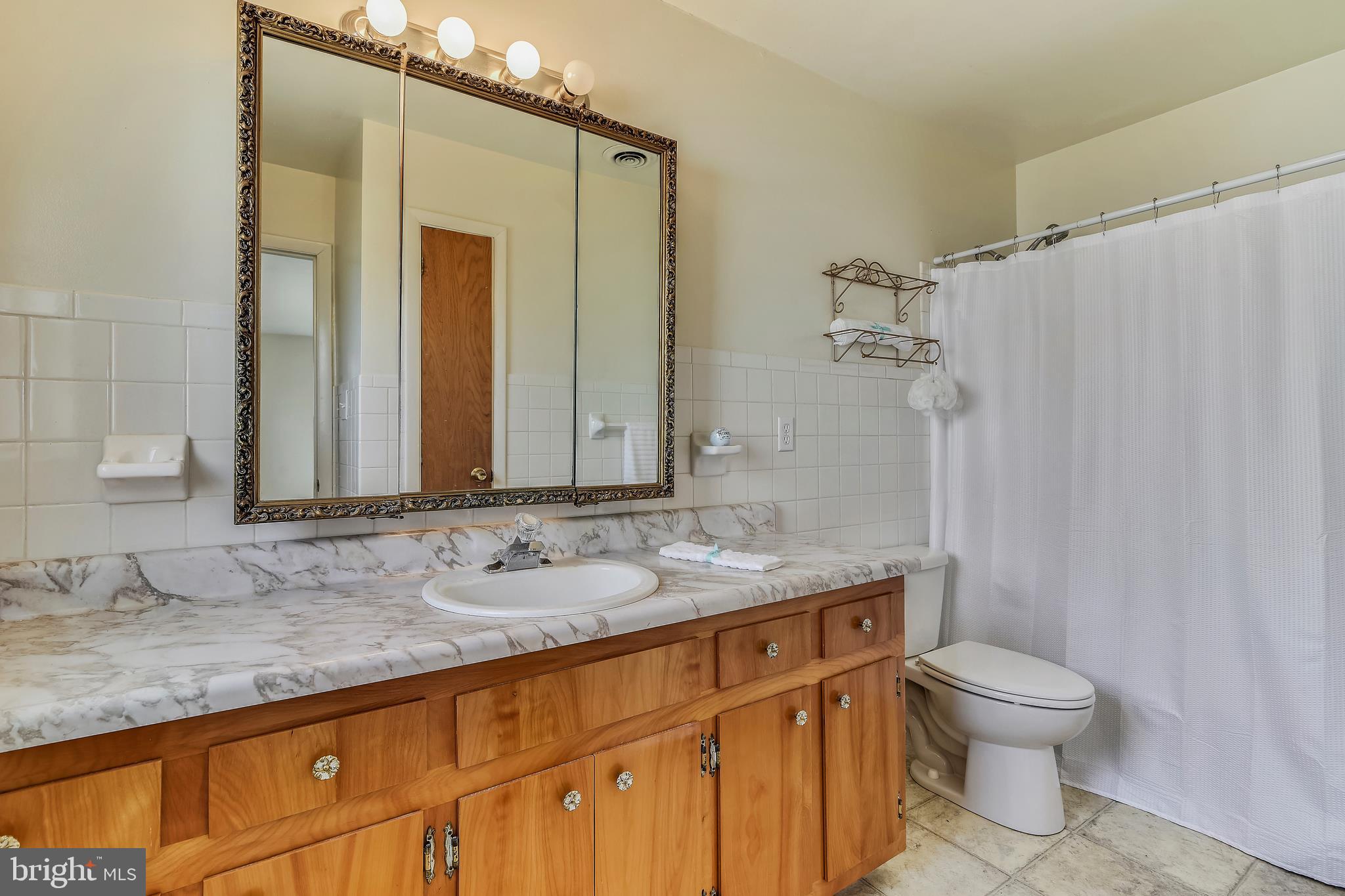 1100 Mapleton Street Woodbridge, VA 22191 - Photo 22 of 27 Gallery Image 22
