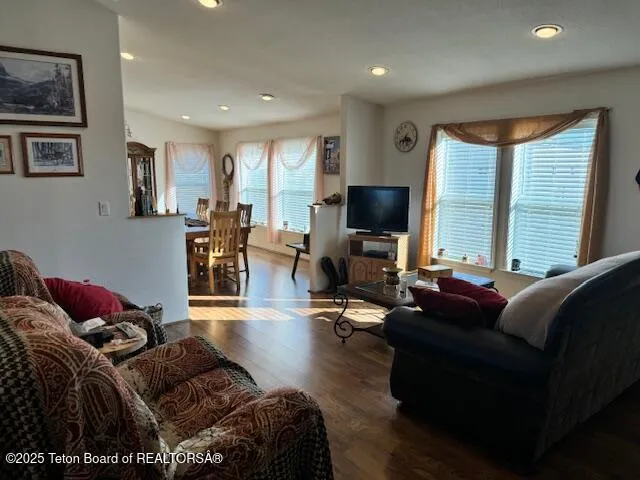 $650,000 | 118 Farson 4th North Road, Farson, WY 82932