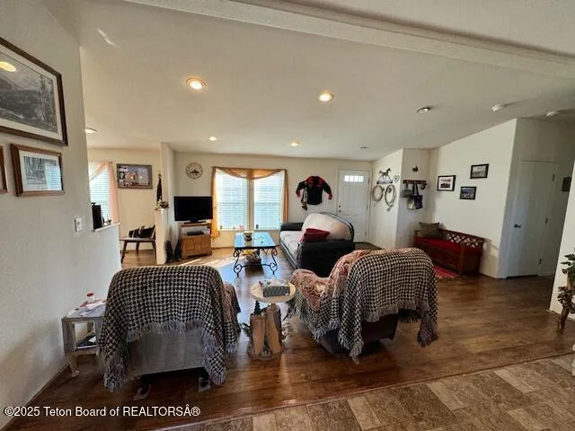 $650,000 | 118 Farson 4th North Road, Farson, WY 82932