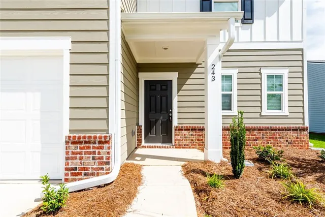 $2,299 | 243 Casteel Lane, Bethlehem, GA 30620