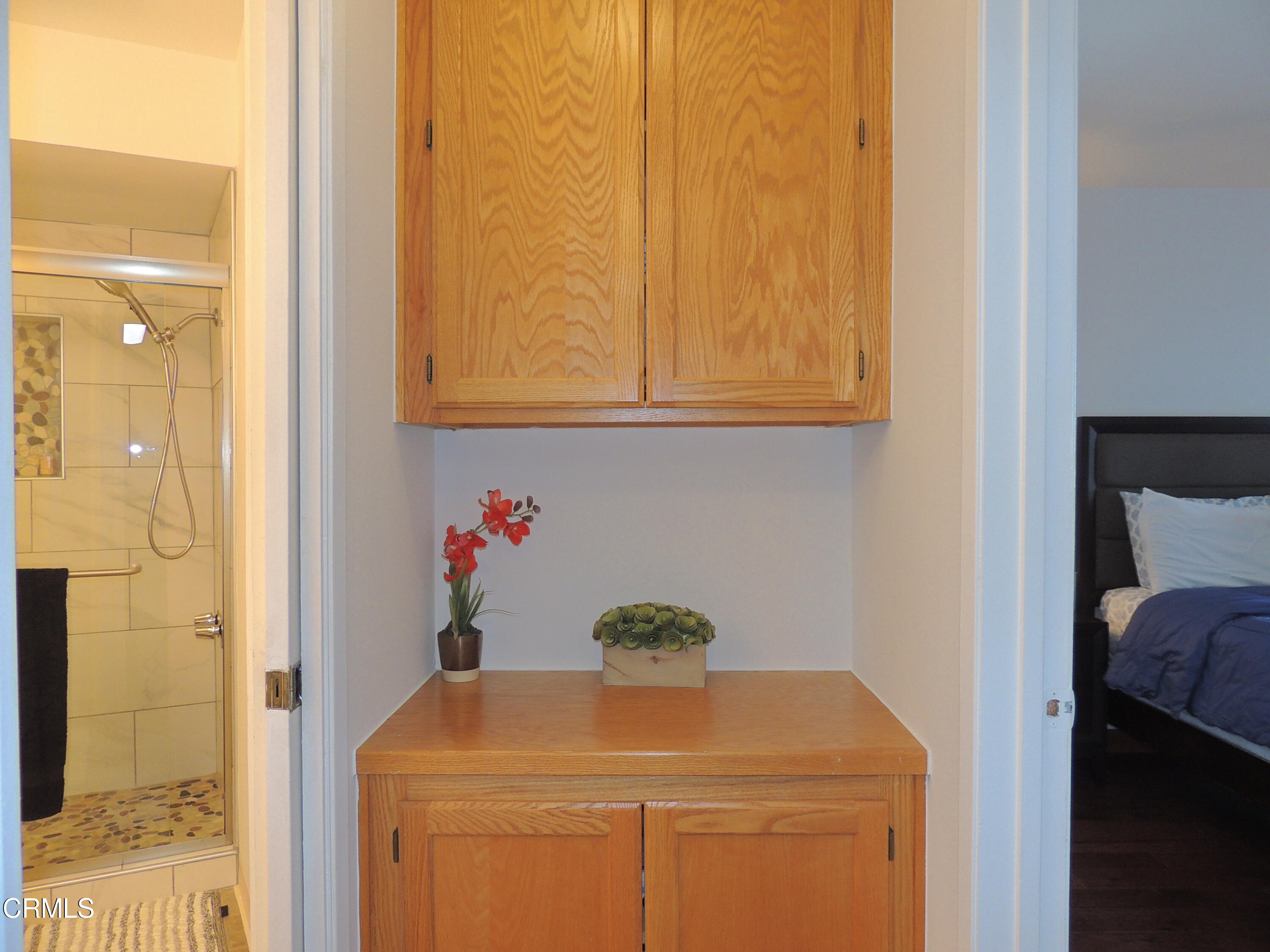 2901 Peninsula Road, Unit 237 Oxnard, CA 93035 - Photo 6 of 35 a utility room with a sink