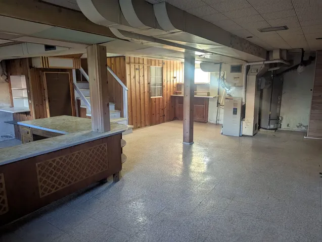 $365,000 | 543 Columbia Avenue, Des Plaines, IL 60016