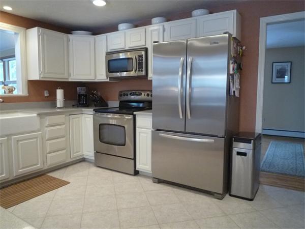 21 Neck Hill Road Mendon, MA 01756 - Photo 5 of 28 Gallery Image 5