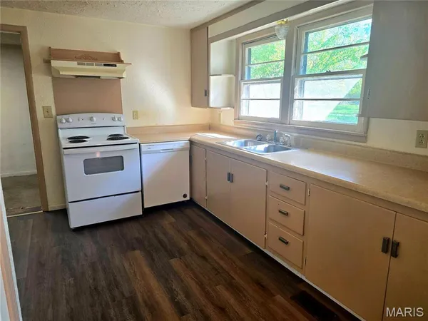 $104,900 | 102 Branch, Crocker, MO 65452