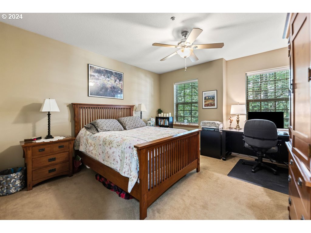 20510 Southwest Roy Rogers Road, Unit 301 Sherwood, OR 97140 - Photo 18 of 39