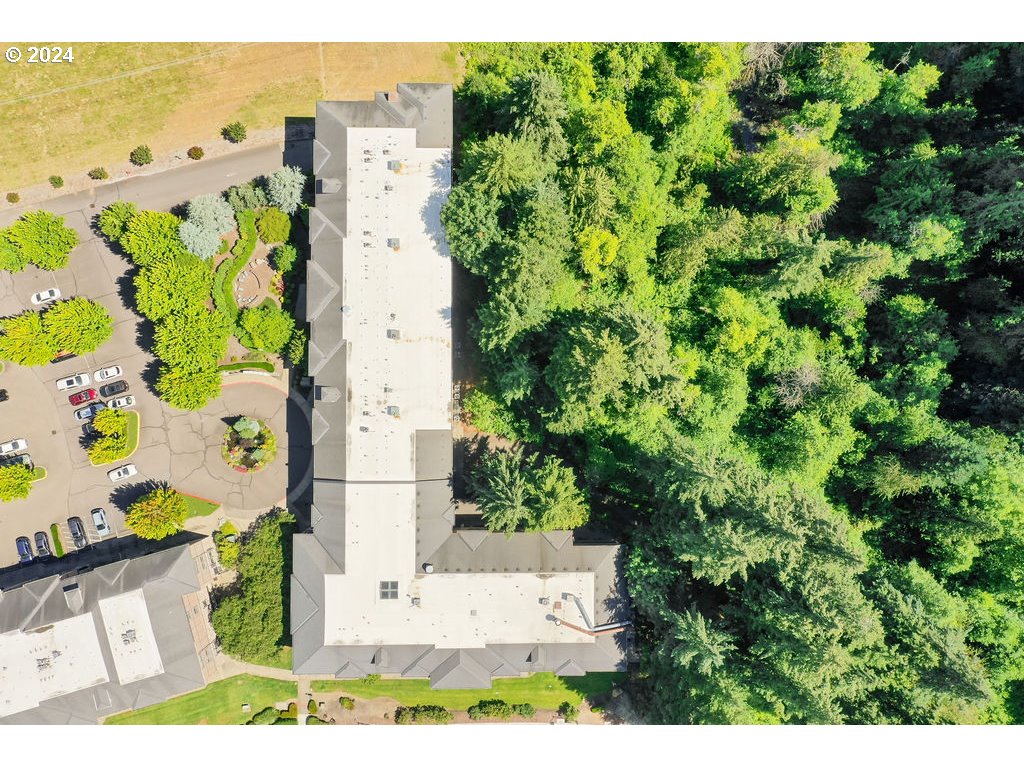 20510 Southwest Roy Rogers Road, Unit 301 Sherwood, OR 97140 - Photo 35 of 39