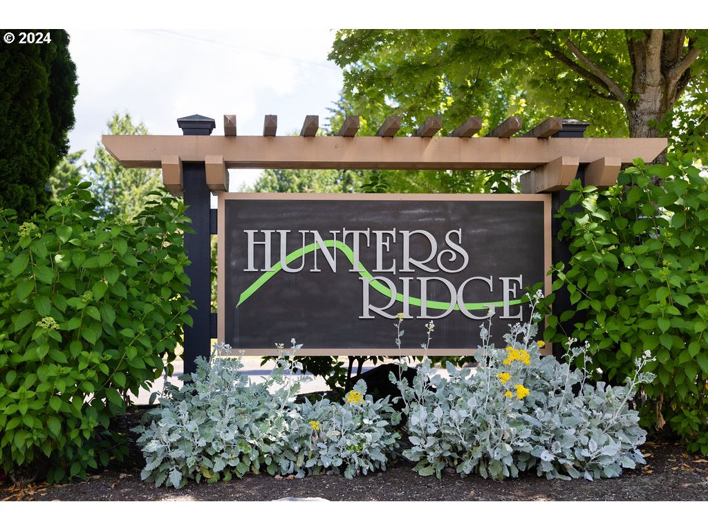 20510 Southwest Roy Rogers Road, Unit 301 Sherwood, OR 97140 - Photo 4 of 39