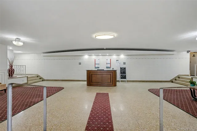 $329,000 | 800 Ocean Parkway, Unit 3K | Midwood