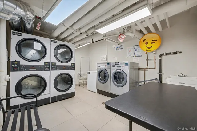 $329,000 | 800 Ocean Parkway, Unit 3K | Midwood