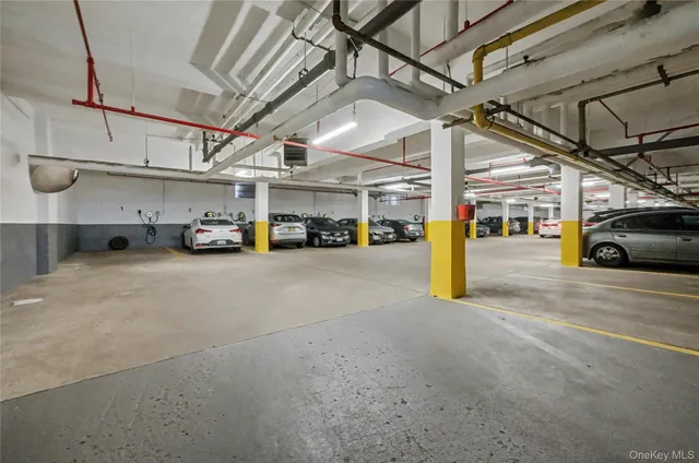 $329,000 | 800 Ocean Parkway, Unit 3K | Midwood