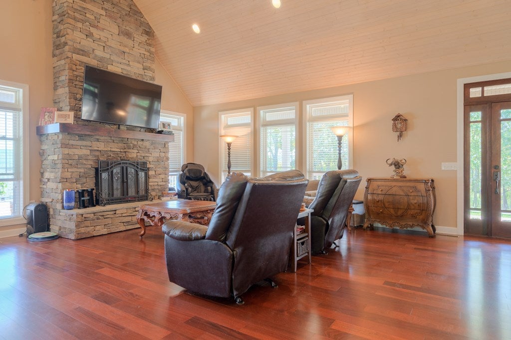 546 Riverview Road Ivanhoe, VA 24350 - Photo 44 of 75 Gallery Image 44