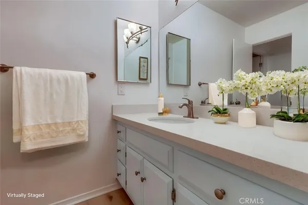 $1,025,000 | 3200 La Rotonda Drive, Unit 405, Rancho Palos Verdes, CA 90275
