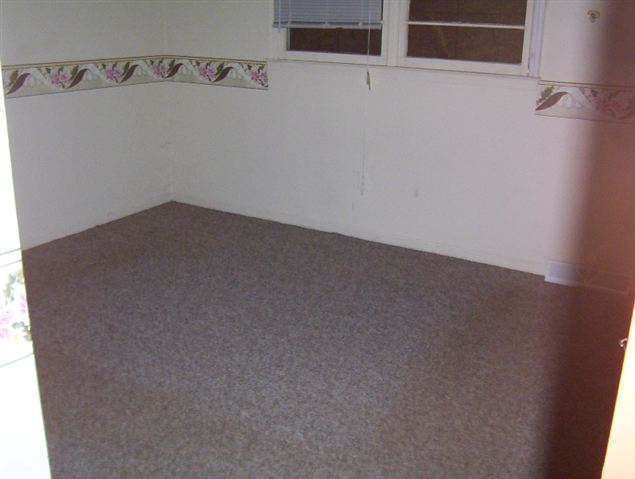 108 Arlington Avenue, Unit BANK FORECLOSURE Anderson, SC 29621 - Photo 3 of 13 Gallery Image 3