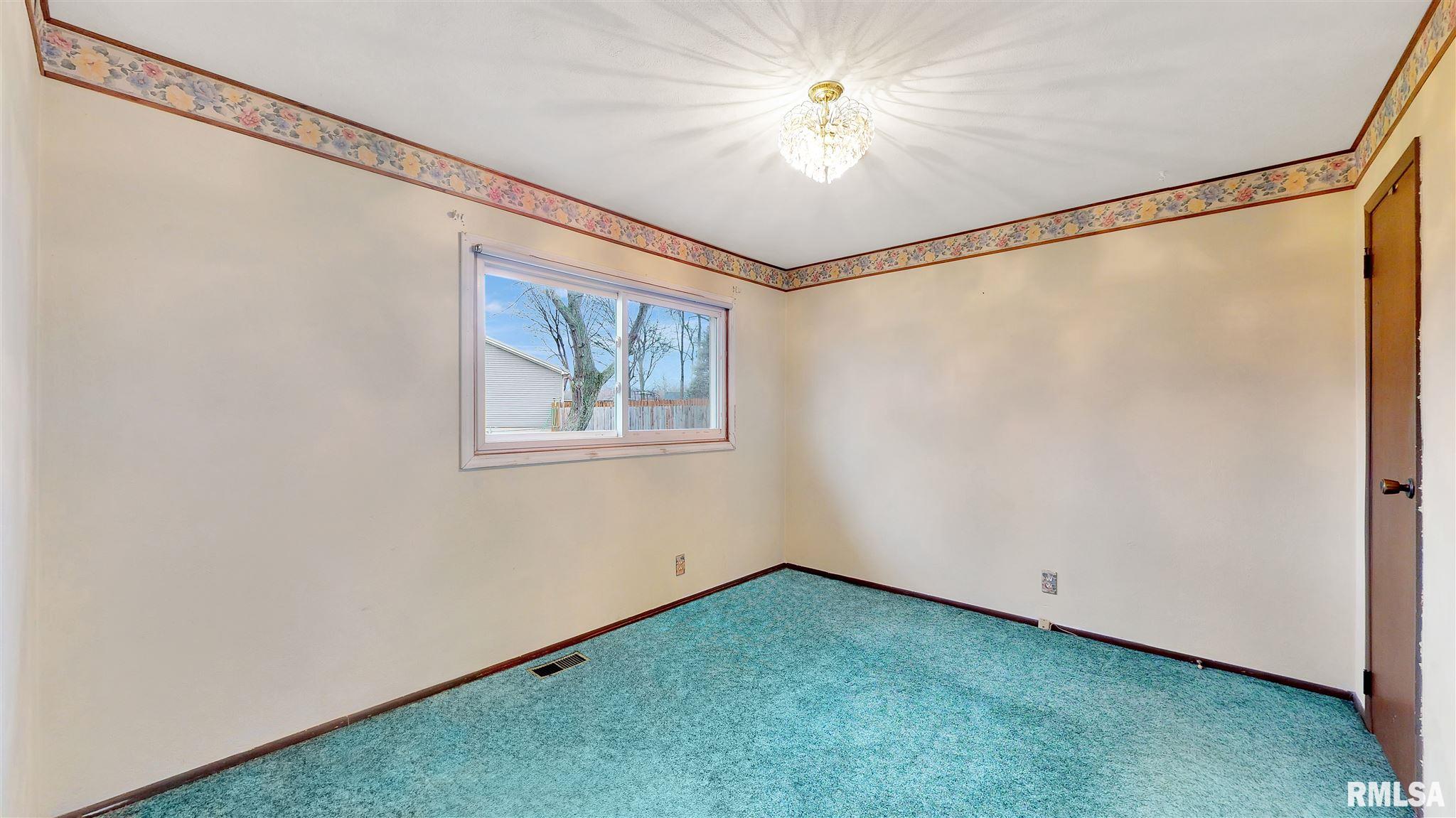 605 Joliet Road Marquette Heights, IL 61554 - Photo 20 of 30 Gallery Image 20