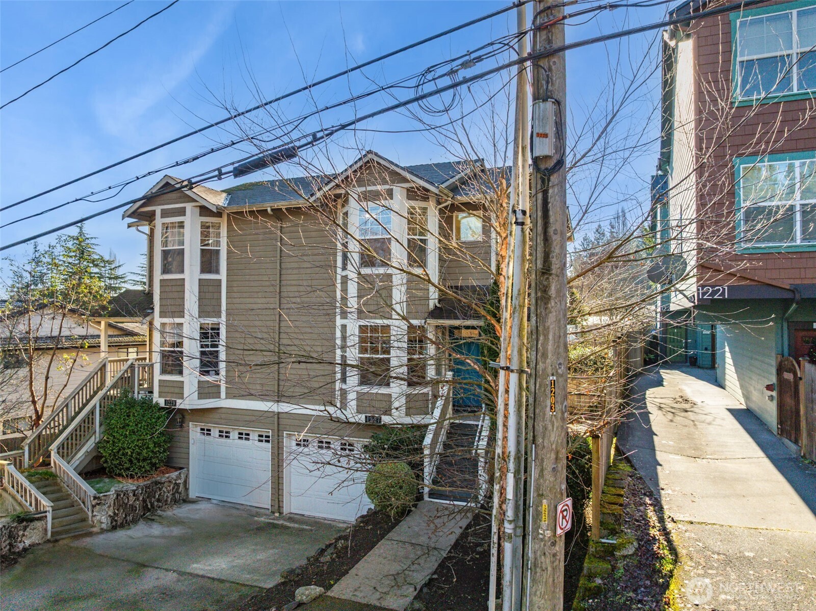 1227 Northeast 135th Street Seattle, WA 98125 - Photo 22 of 28
