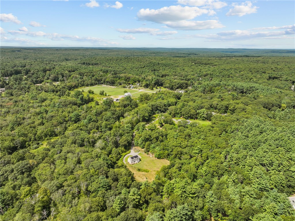 40 Hicks Way Scituate, RI 02825 - Photo 12 of 32