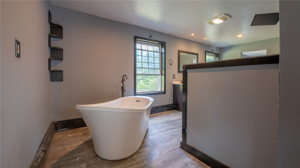 40 Hicks Way Scituate, RI 02825 - Photo 21 of 32