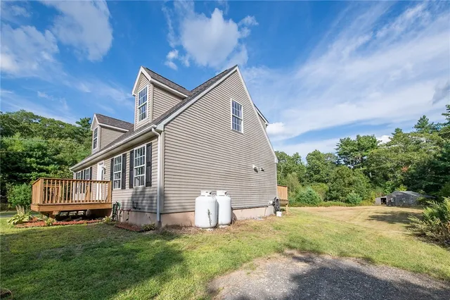 $584,900 | 40 Hicks Way, Scituate, RI 02825