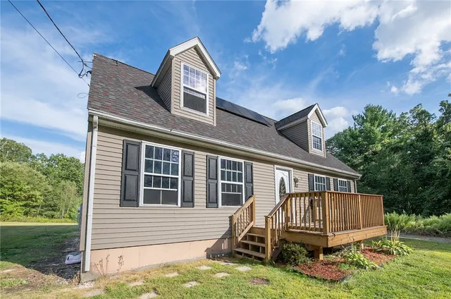 $584,900 | 40 Hicks Way, Scituate, RI 02825