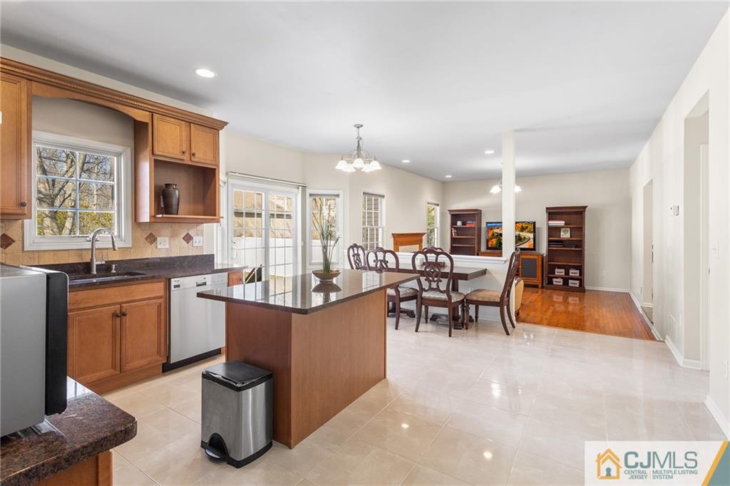 49 Spring Street Edison, NJ 08820 - Photo 14 of 55 Gallery Image 14