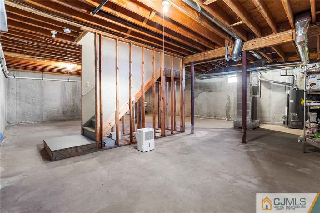 49 Spring Street Edison, NJ 08820 - Photo 41 of 55 Gallery Image 41