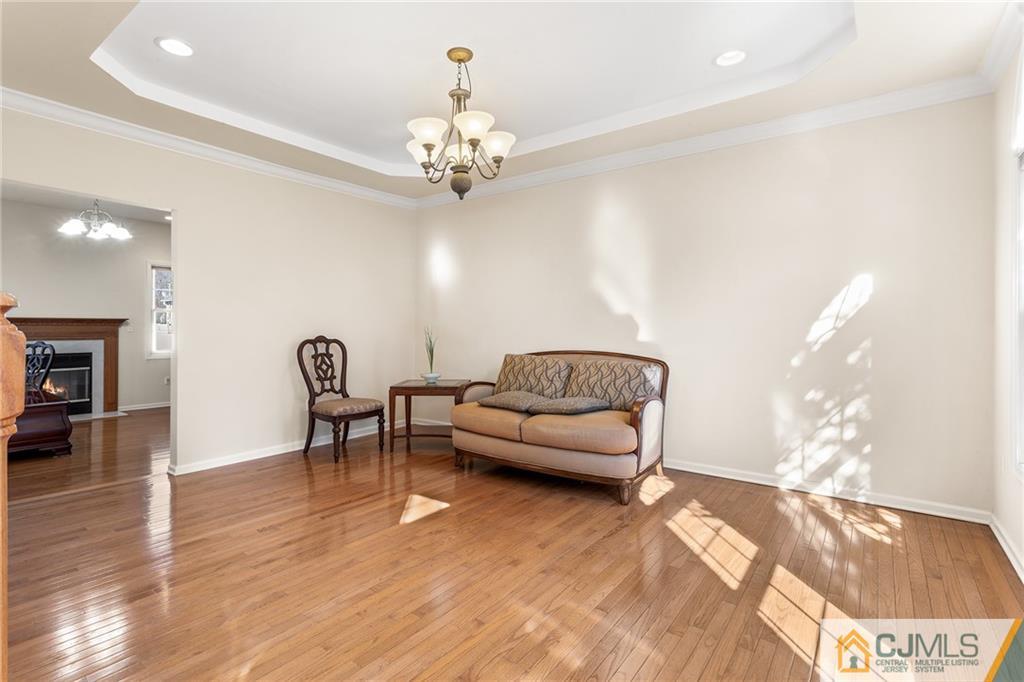 49 Spring Street Edison, NJ 08820 - Photo 5 of 55 Gallery Image 5