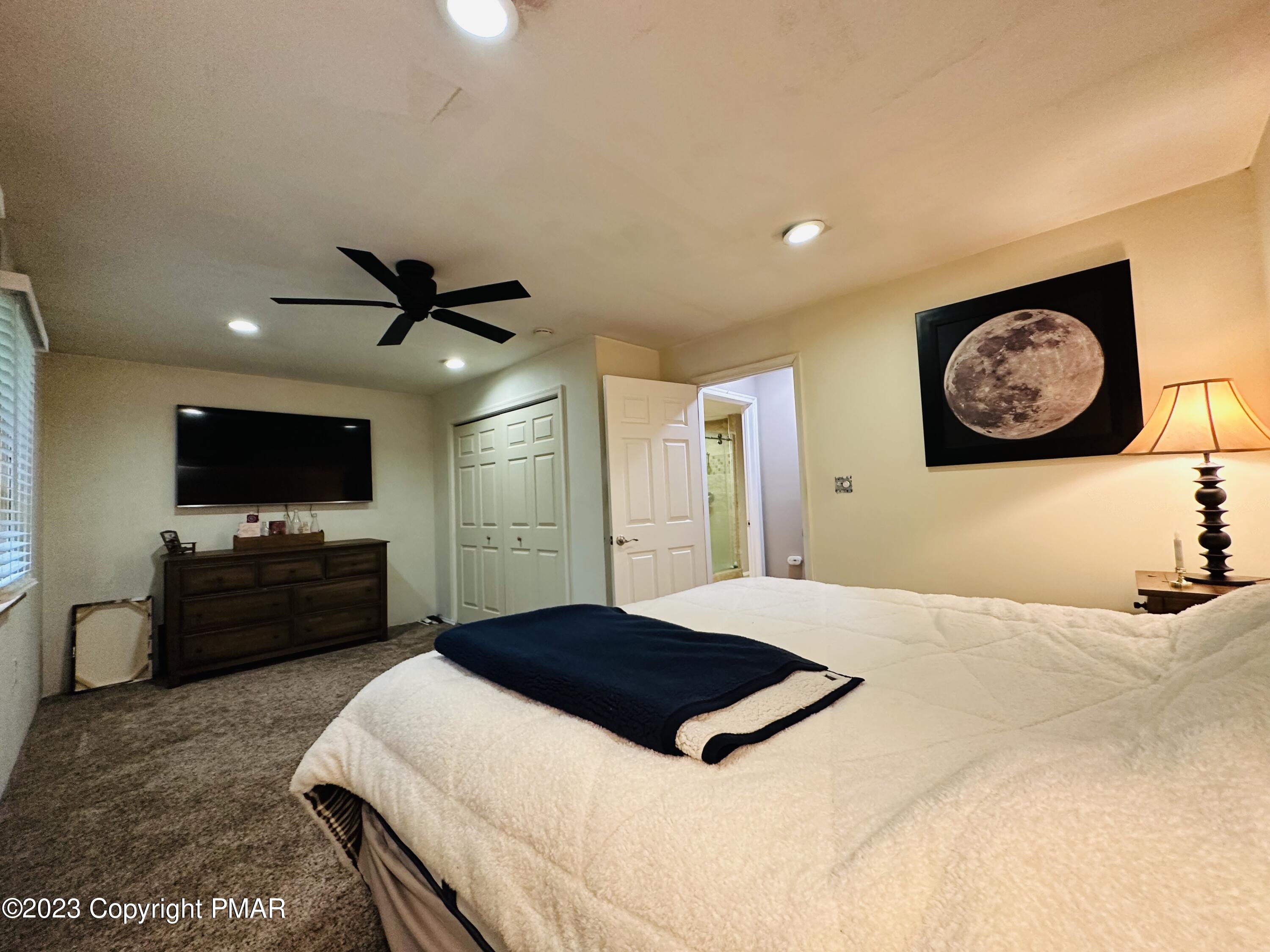 124 Rabbit Court Bushkill, PA 18324 - Photo 22 of 25 IMG-2699 (1)