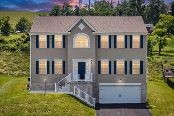 $540,000 | 304 Rose Hl Court, Canonsburg, PA 15317