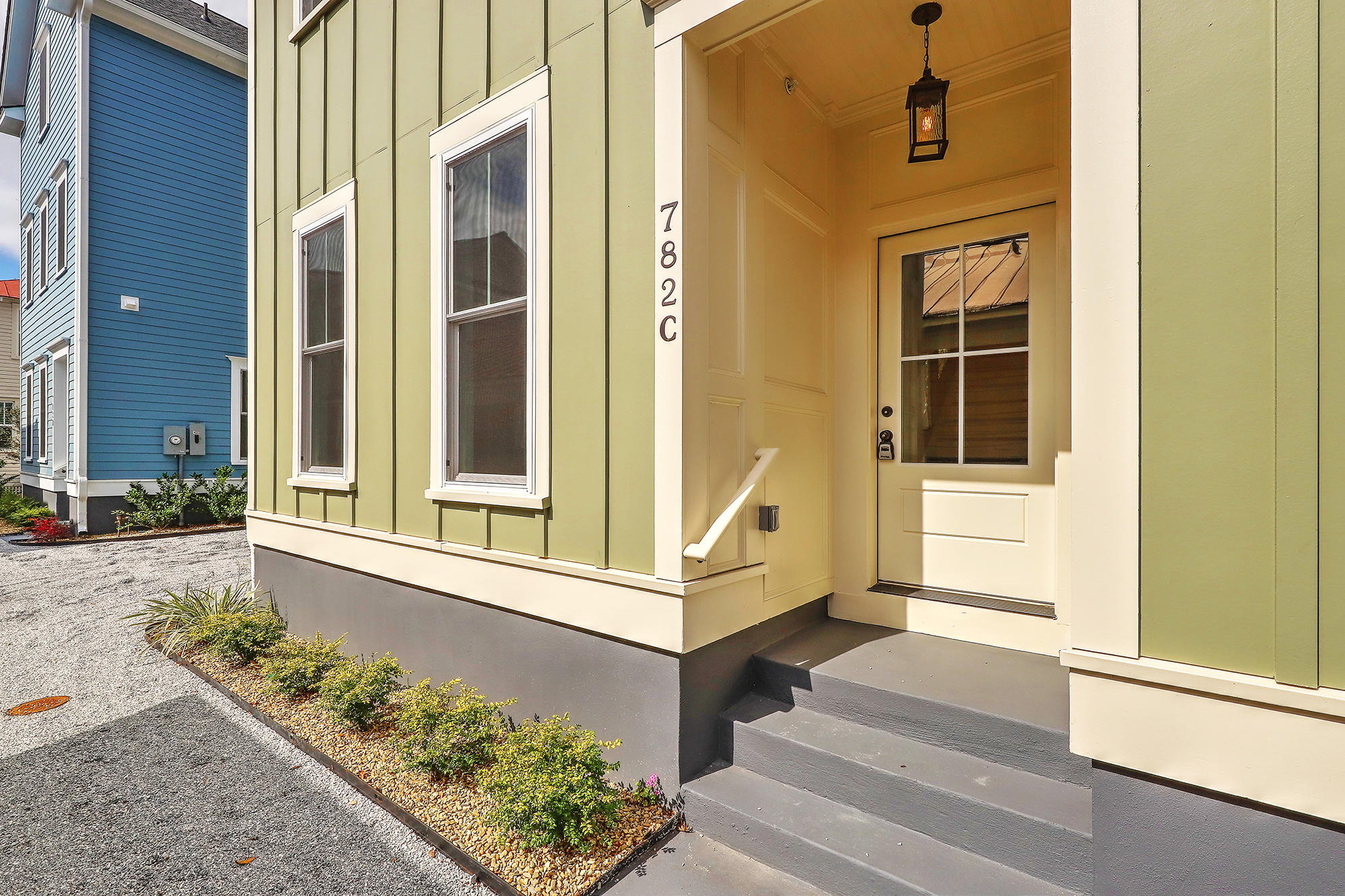 782 Rutledge Avenue, Unit C Charleston, SC 29403 - Photo 4 of 19 IMG_7903_4_5