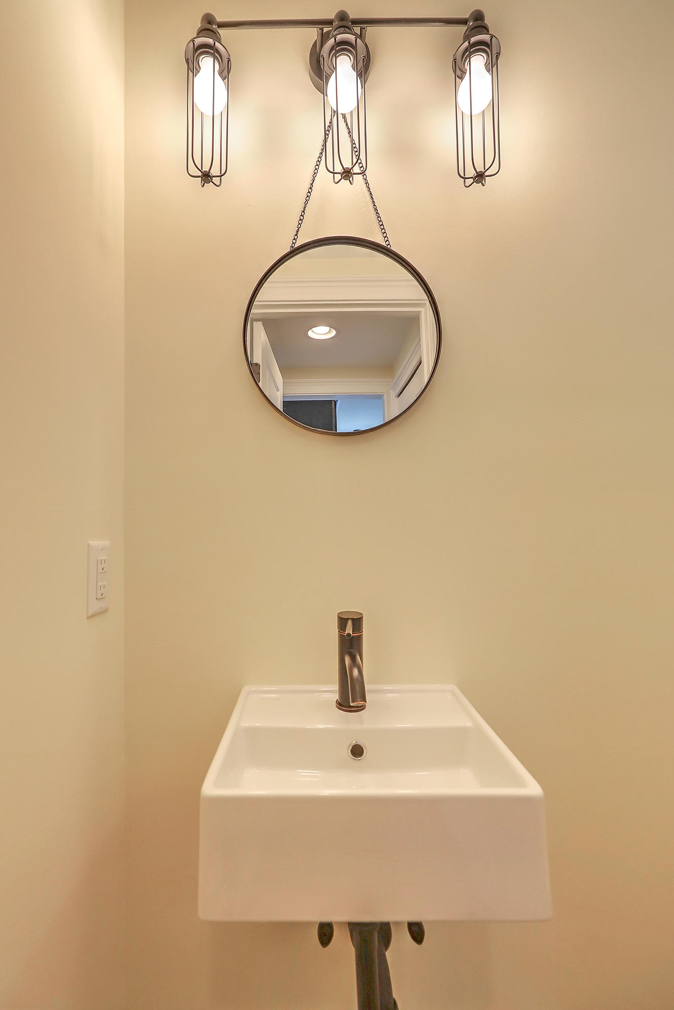 782 Rutledge Avenue, Unit C Charleston, SC 29403 - Photo 8 of 19 IMG_7935_6_7