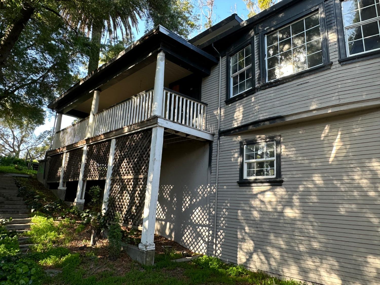 14055 River Road Walnut Grove, CA 95690 - Photo 6 of 55 a view of a house with a yard