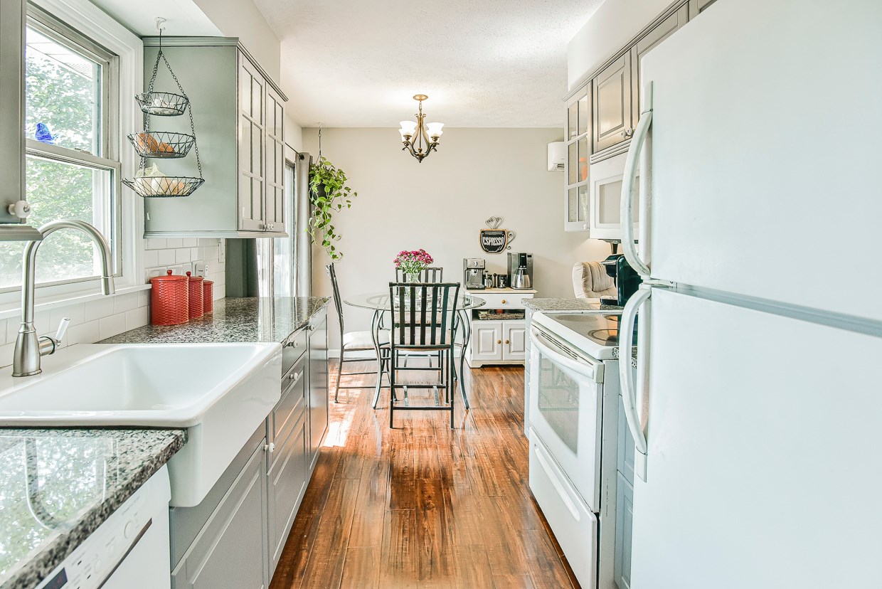 8955 West Hinds Road Bloomington, IN 47403 - Photo 6 of 31 Gallery Image 6