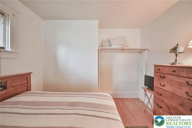 $279,000 | 30 South 16th Street, Wilson, PA 18042