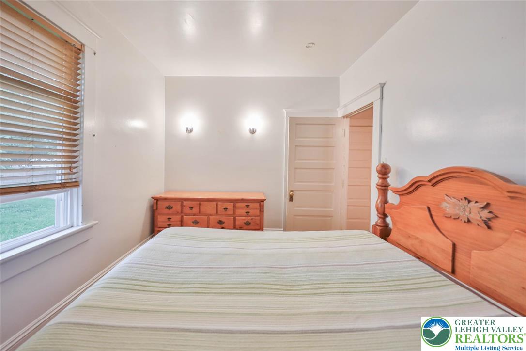 30 South 16th Street Wilson, PA 18042 - Photo 30 of 61