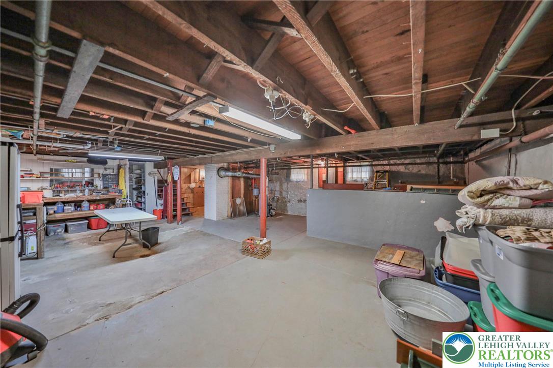 30 South 16th Street Wilson, PA 18042 - Photo 36 of 61