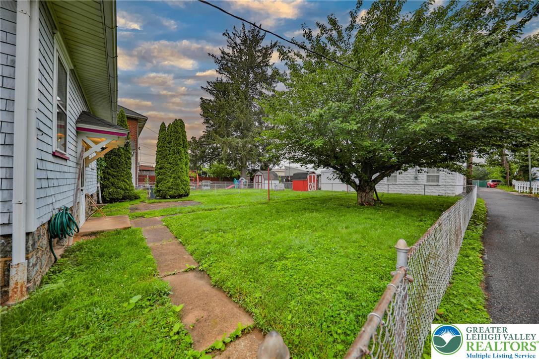 30 South 16th Street Wilson, PA 18042 - Photo 45 of 61