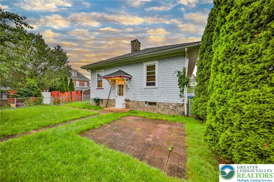 30 South 16th Street Wilson, PA 18042 - Photo 60 of 61