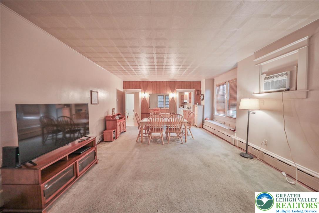 30 South 16th Street Wilson, PA 18042 - Photo 9 of 61