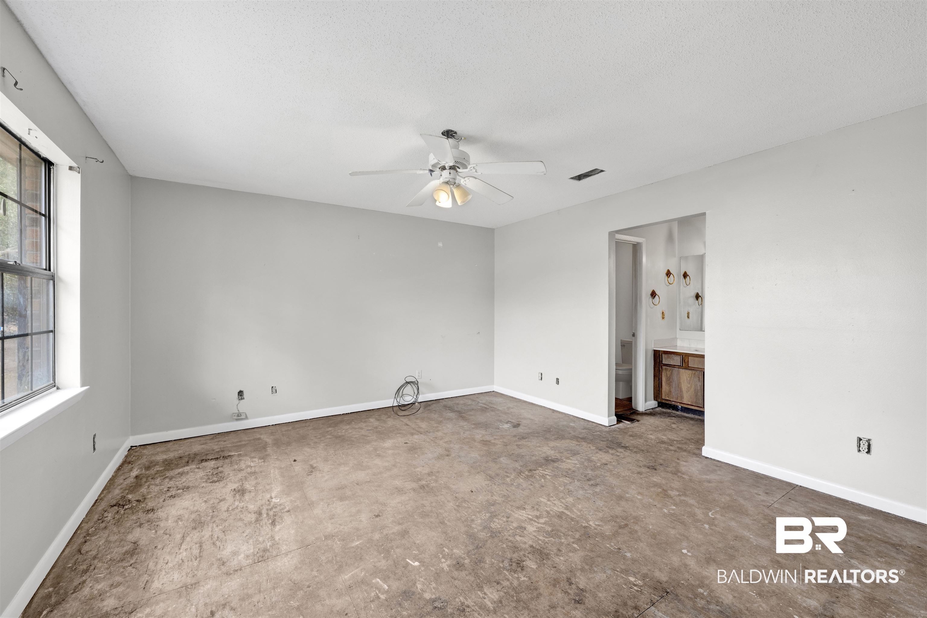 32106 Seminole Road West Seminole, AL 36574 - Photo 9 of 27