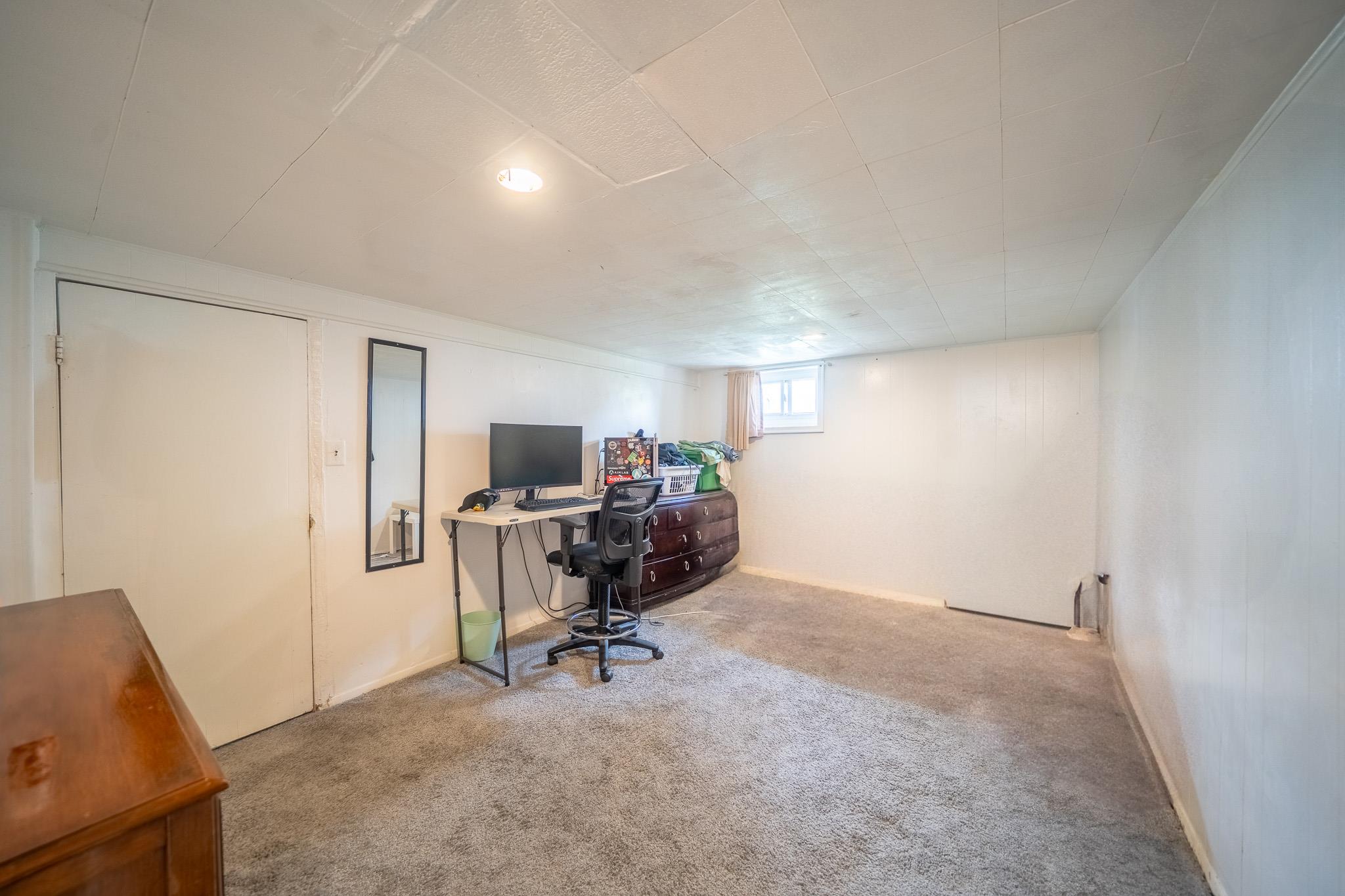 47 Cardinal Road Levittown, NY 11756 - Photo 14 of 27 View of carpeted office