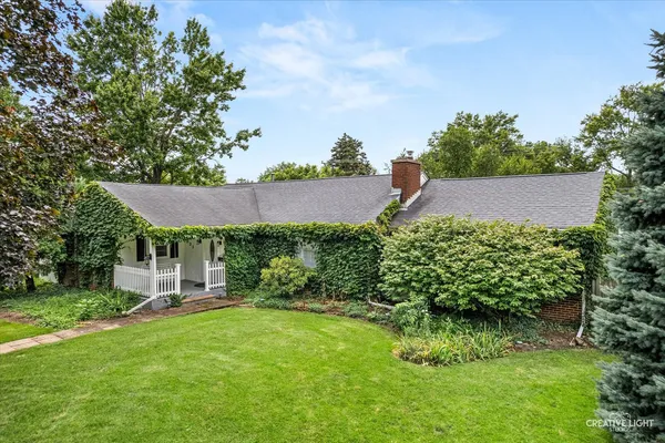 $449,900 | 203 South Rosedale Avenue, Aurora, IL 60506