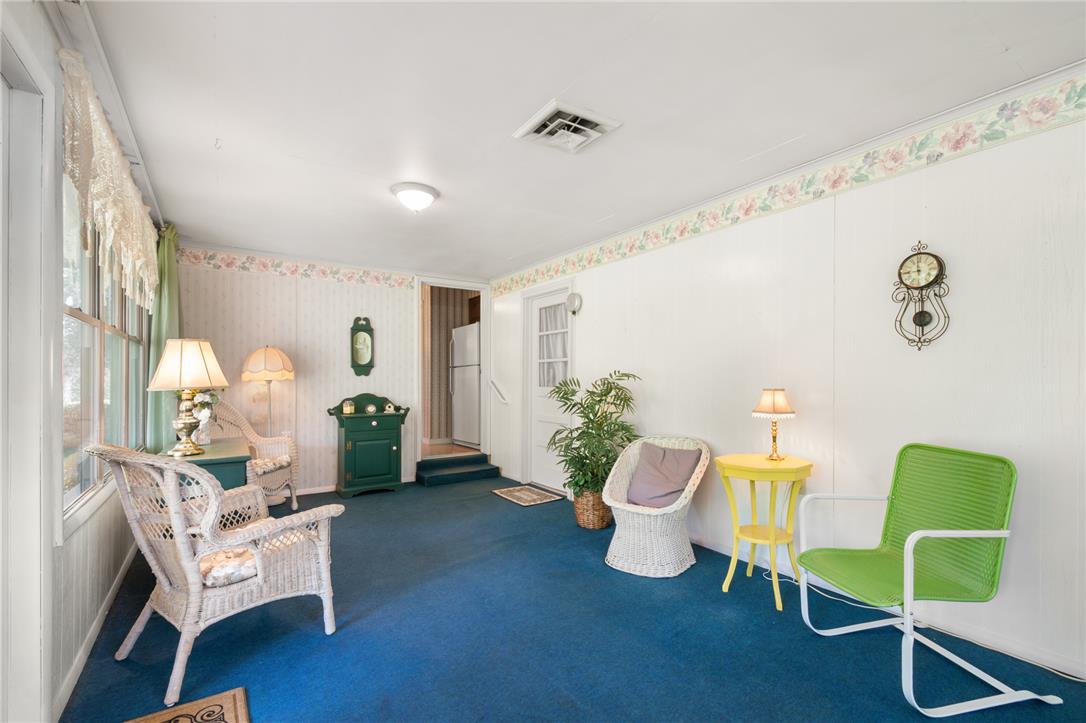 9237 Newtown Road Breinigsville, PA 18031 - Photo 16 of 35 Gallery Image 16