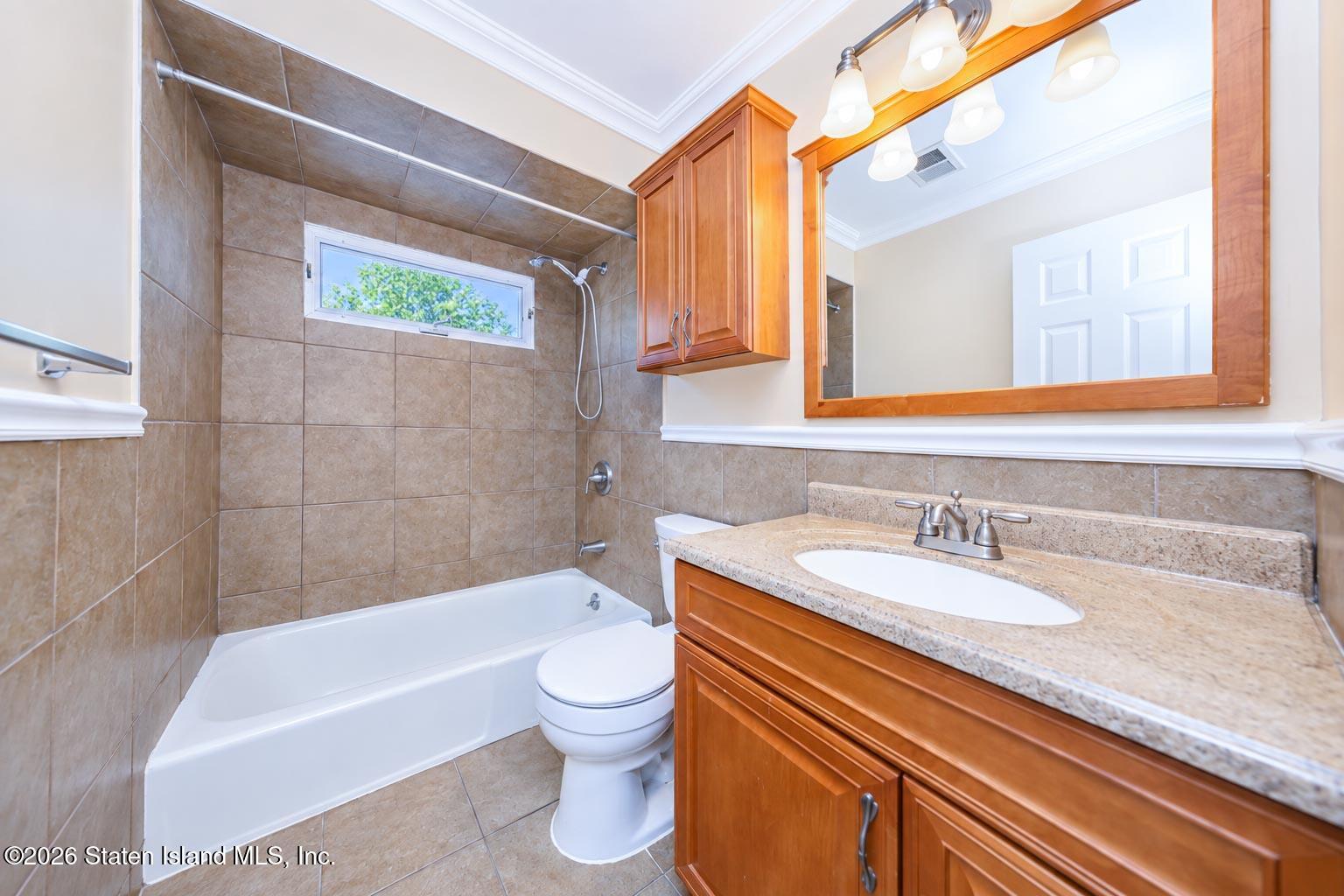 643 Rathbun Avenue Staten Island, NY 10312 - Photo 20 of 45 21
