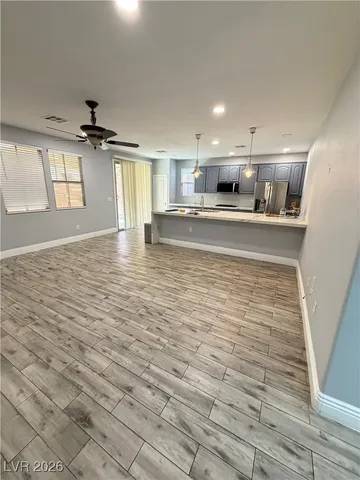 $3,199 | 10549 Winter Grass Drive, Las Vegas, NV 89135