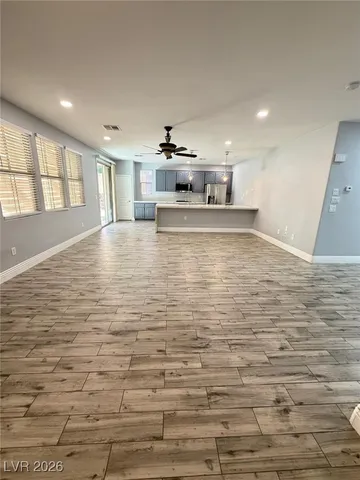 $3,199 | 10549 Winter Grass Drive, Las Vegas, NV 89135